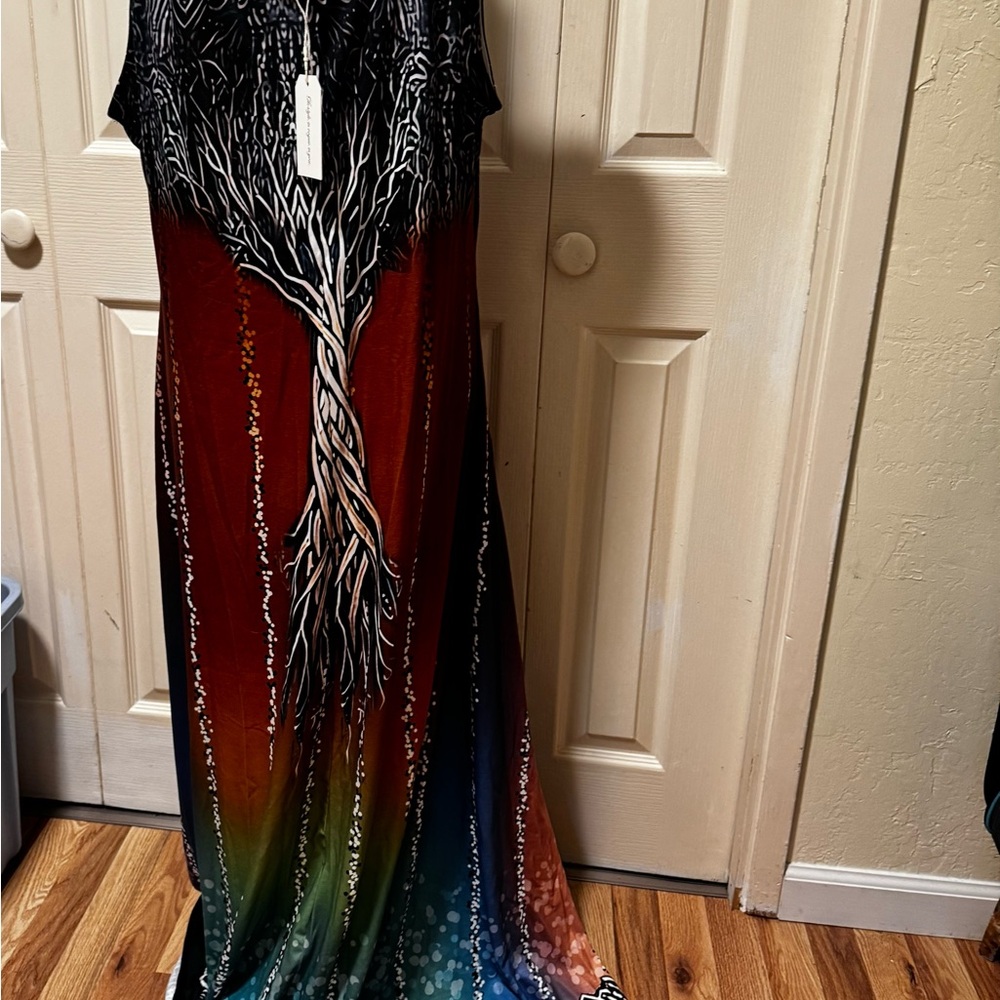 NWT Multicolor Maxi Dress with Tree Design - Picture 5 of 5